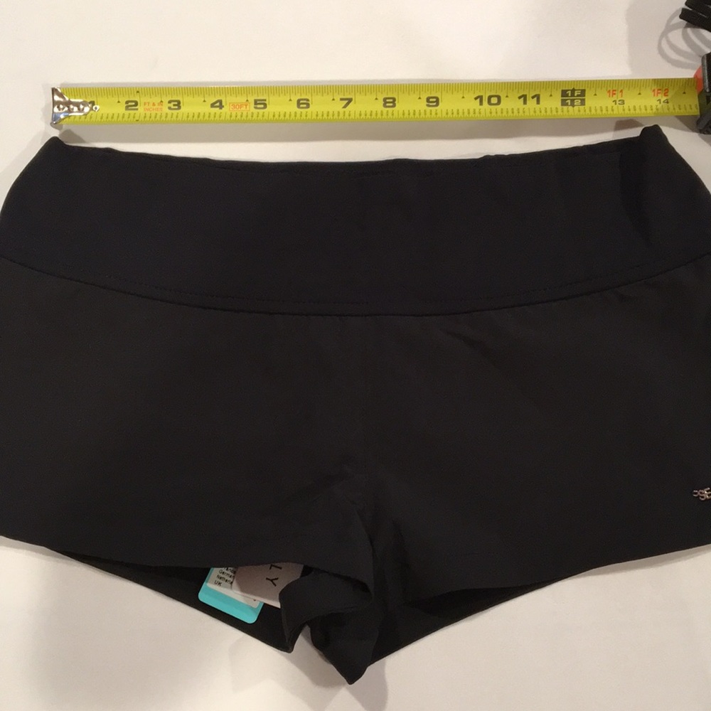 🌊Seafolly Australia🌊 Active Hybrid Board Shorts - Picture 14 of 16